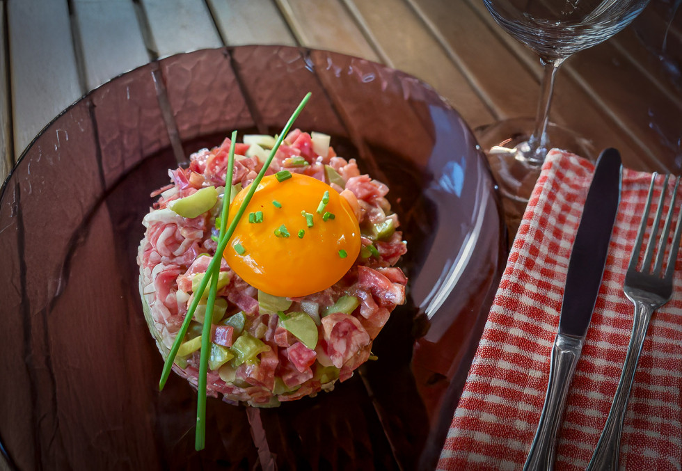 Tartar de fuet