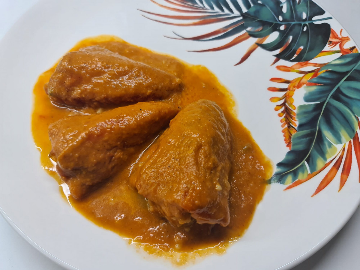 PIMIENTOS RELLENOS DE RAPE Y GAMBAS